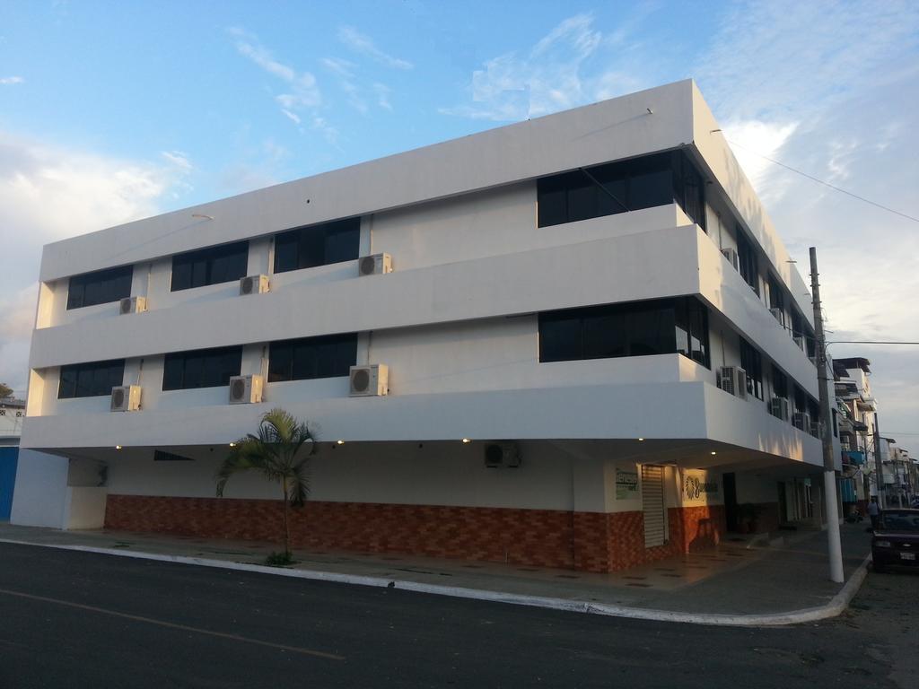 Buenavista Place Hotel باهيا دو كاراكويز المظهر الخارجي الصورة